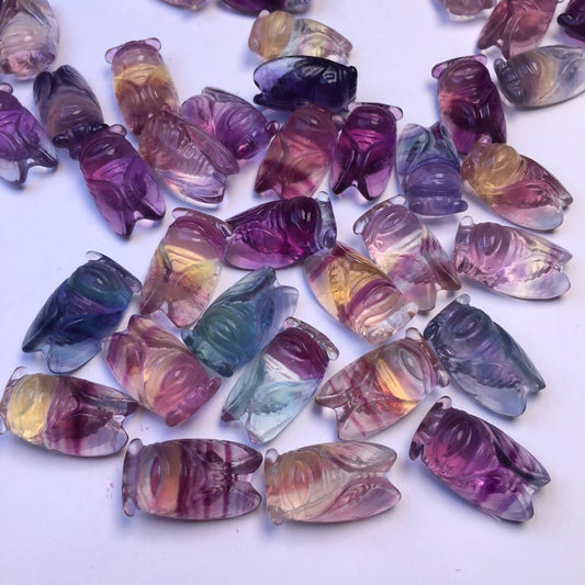 Fluorite cicada (free drilling)
