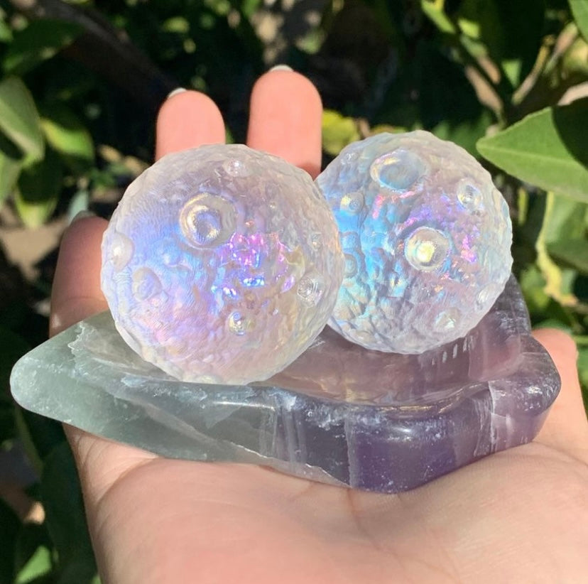 Electroplated Aura Natural Crystal Ball Moon Spheres Colourful Rainbow Clear Quartz Rough Natural Stones
