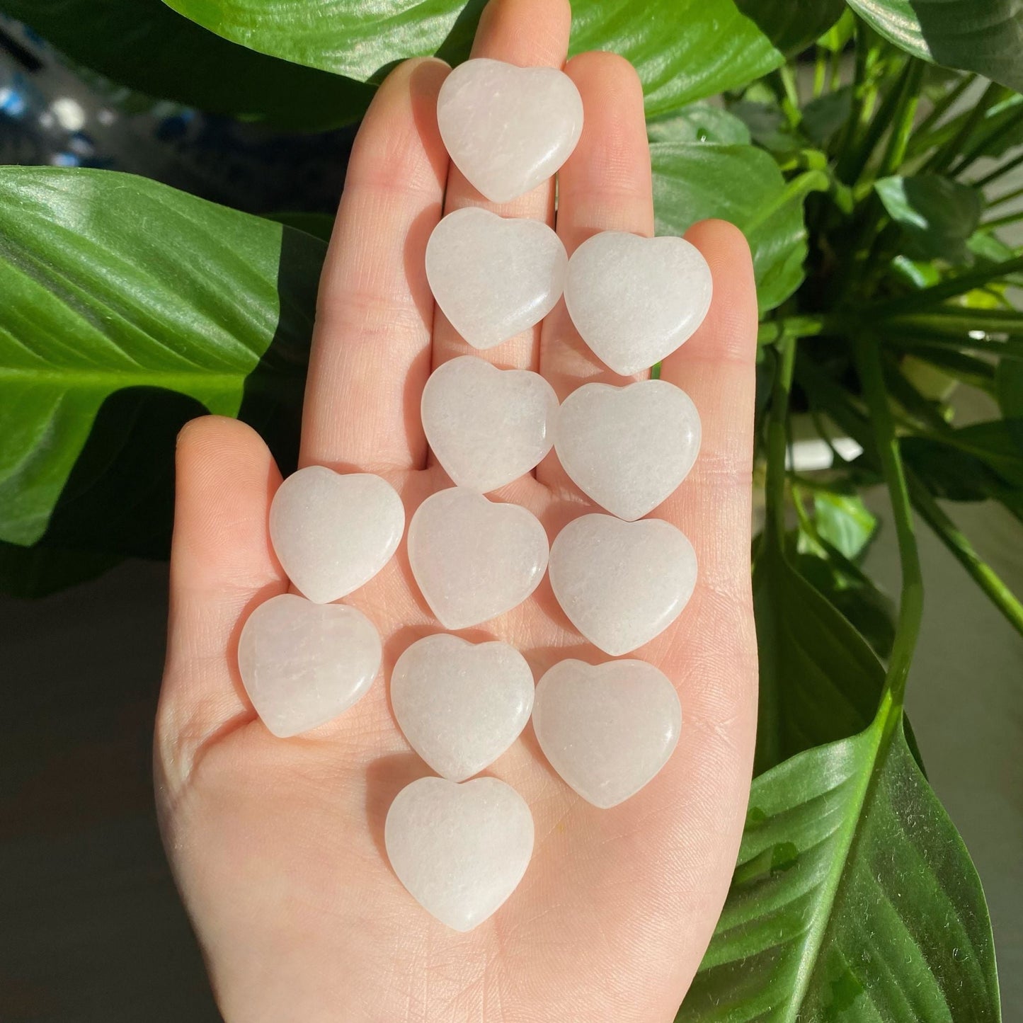 Heart-shaped pendant/multiple materials
